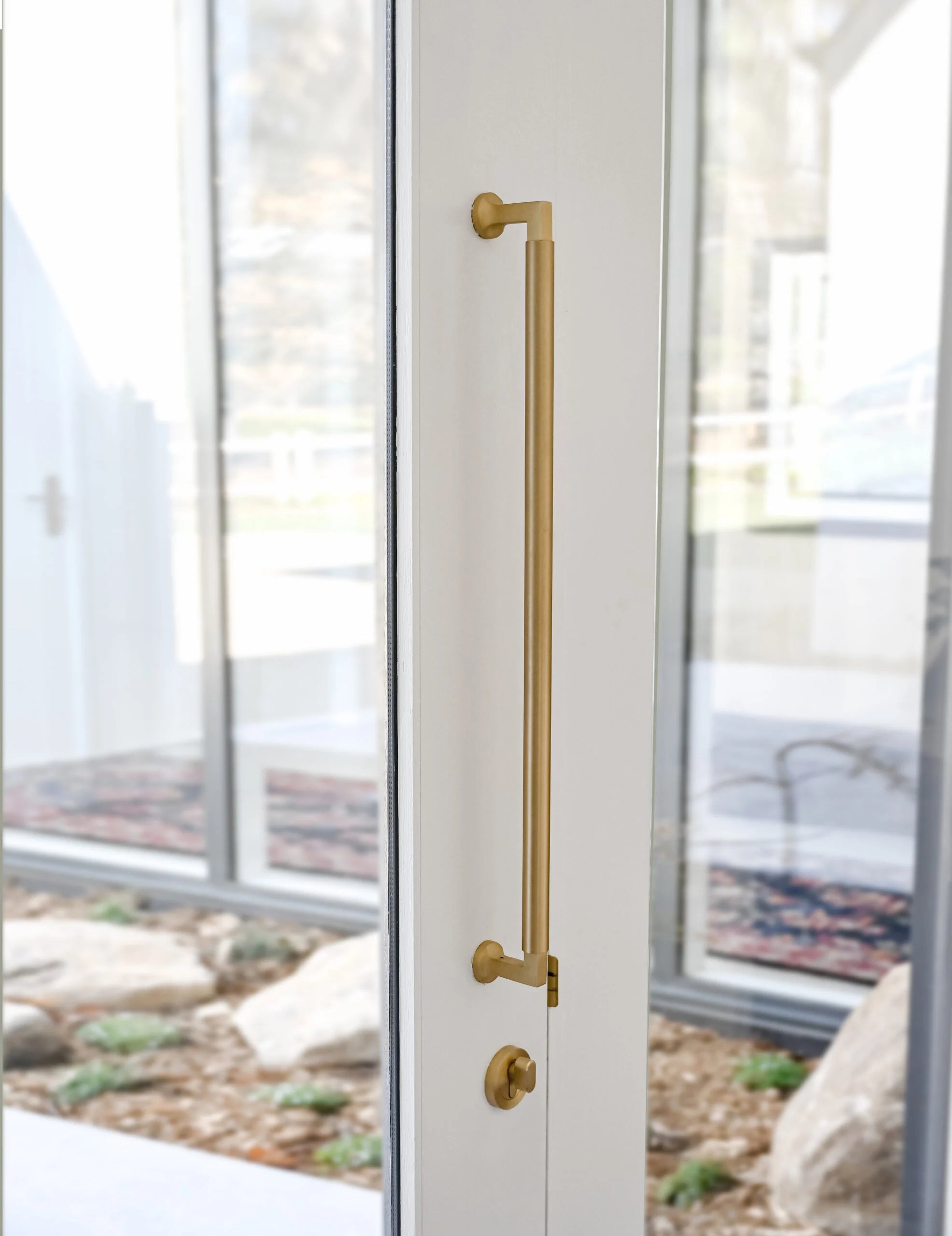 What Hardware Do You Need for French Doors with Pull Handles?