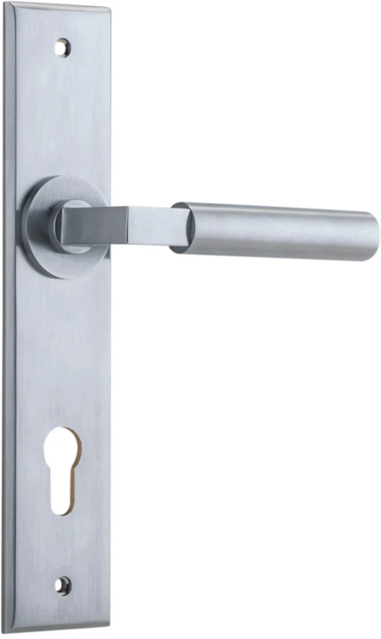 Berlin Lever - Chamfered Backplate - Entry Point - Iver - Brushed Chrome - Door Levers