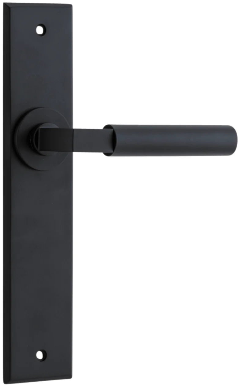 Berlin Lever - Chamfered Backplate - Entry Point - Iver - Matt Black - Door Levers