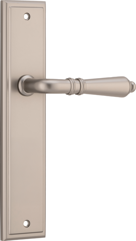 Sarlat Stepped Backplate