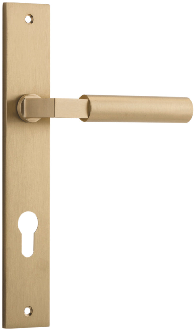 Berlin Lever - Rectangular Backplate - Entry Point - Iver - Brushed Brass - Door Levers