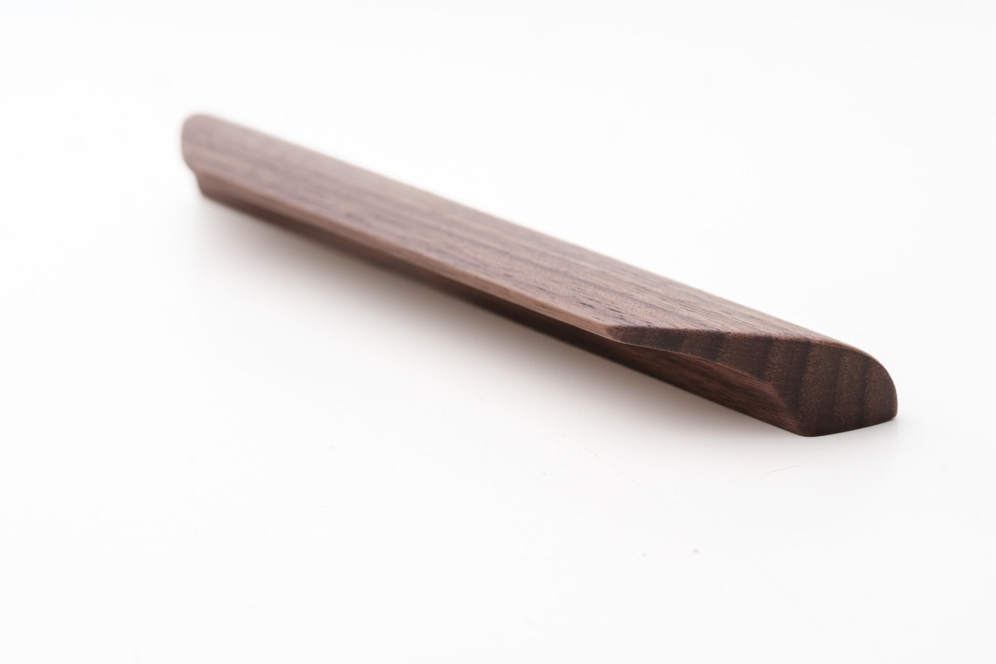 OK.5 - Moonbeam - Walnut - Ookami.Studio