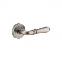 Sarlat Lever - Round Rose by Iver