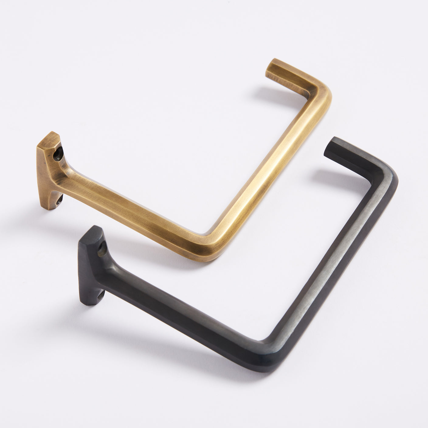 Henley Toilet Roll Holder - Scorched Black By Hepburn