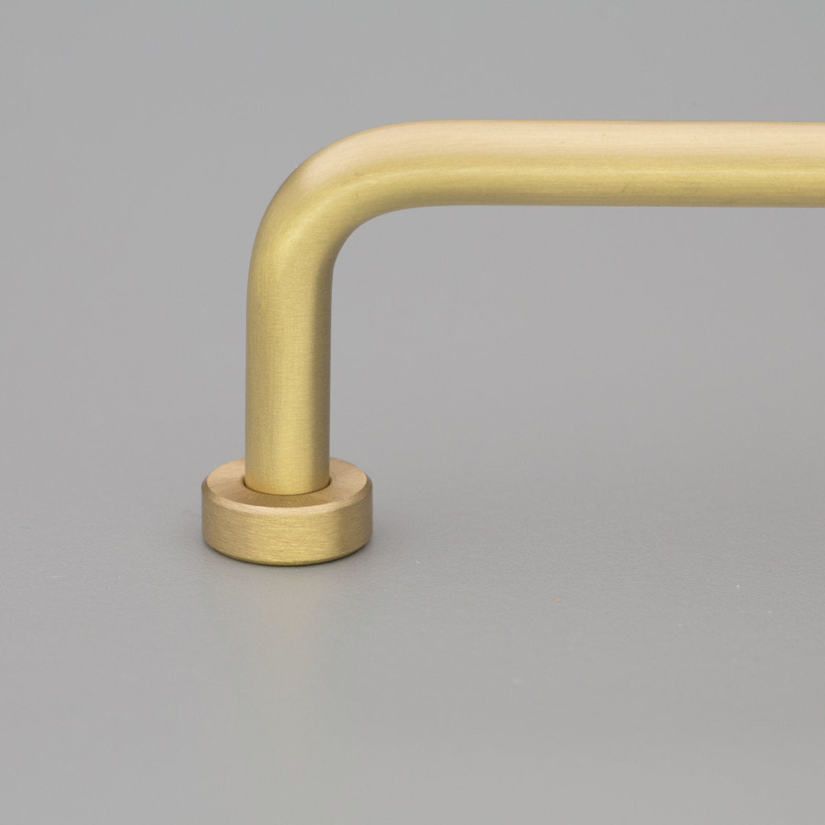 L795 Lounge Handle by Kethy