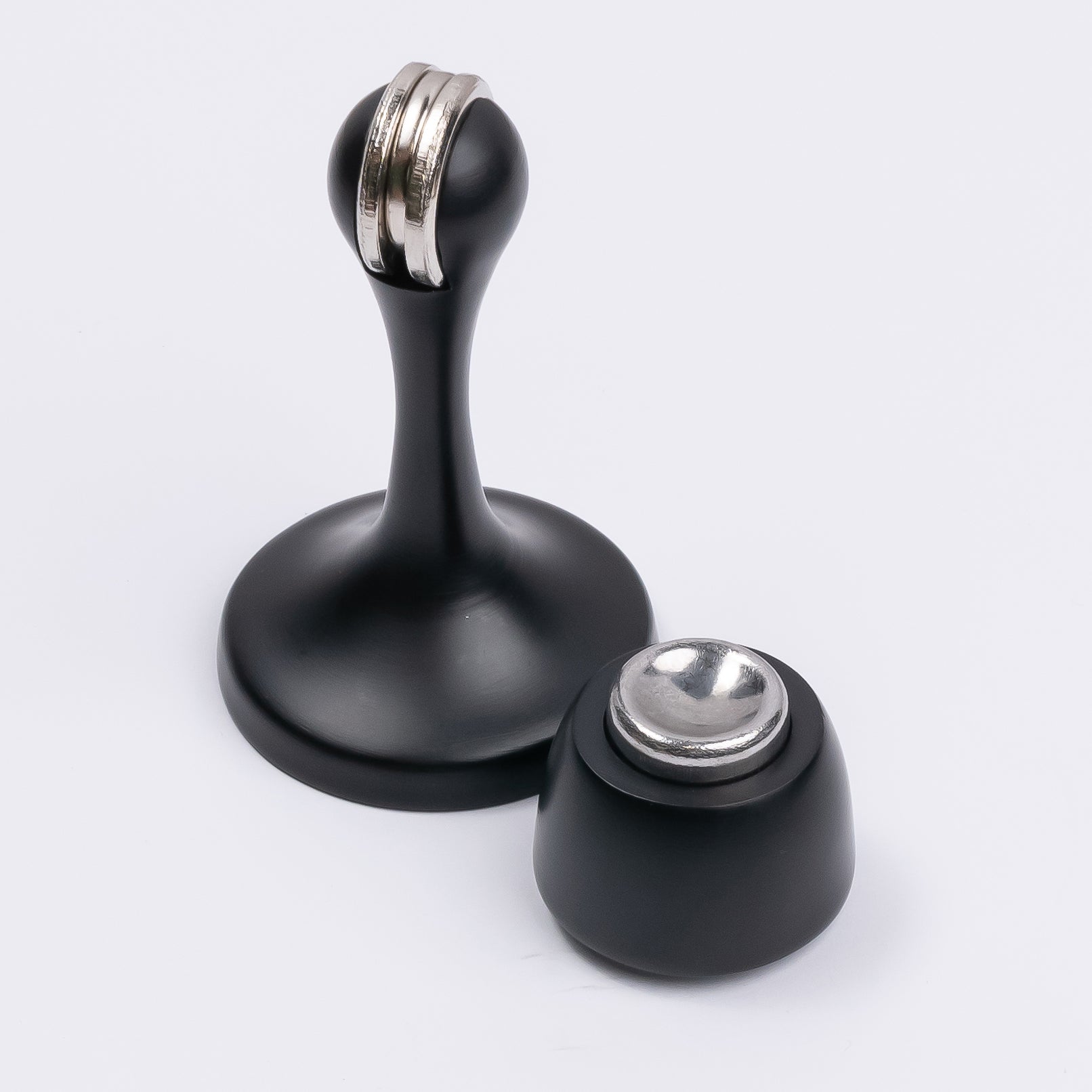 Matt Black Magnetic Door Stop - Manovella