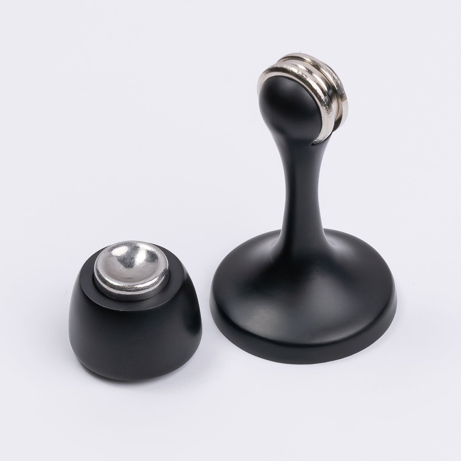 Matt Black Magnetic Door Stop - Manovella