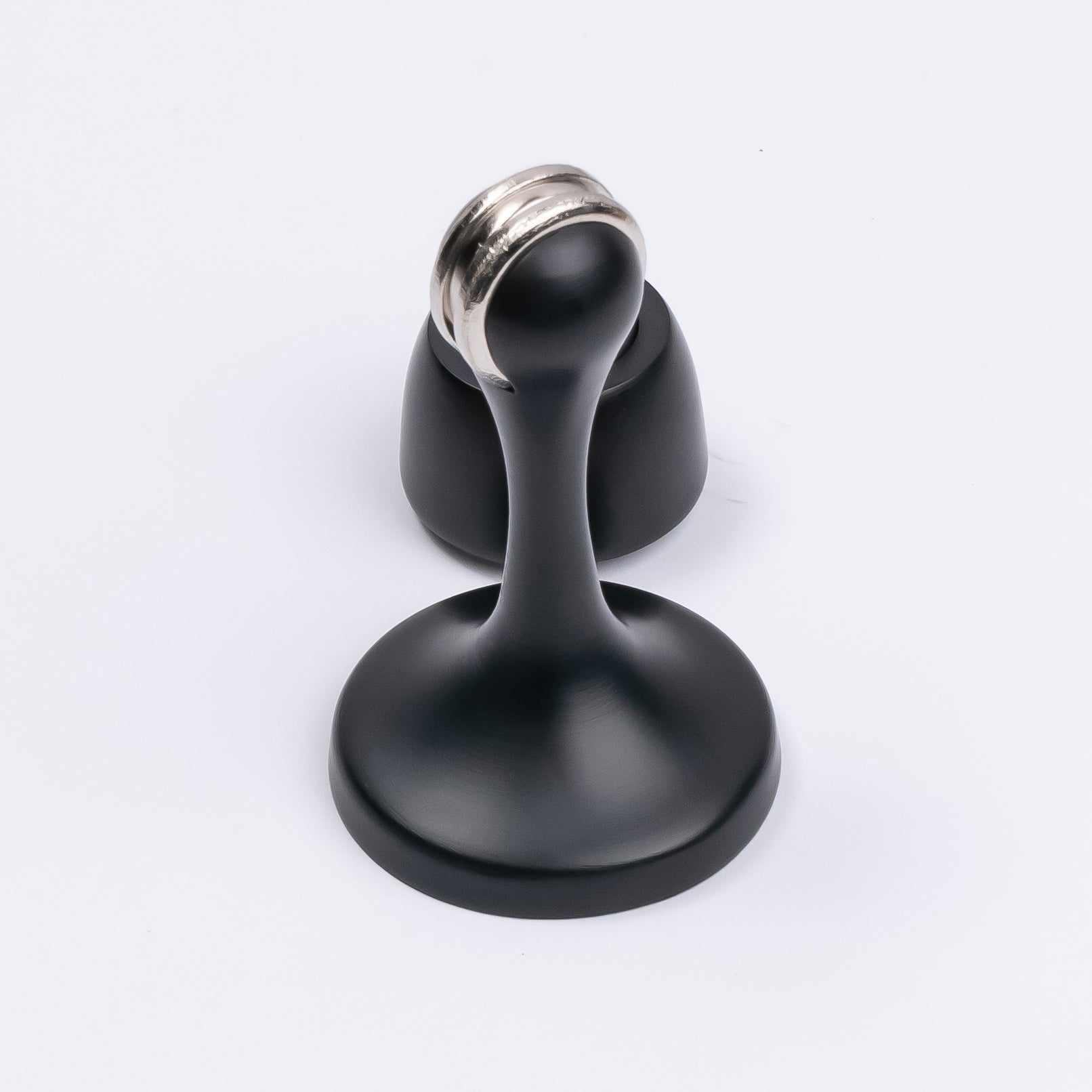 Matt Black Magnetic Door Stop - Manovella