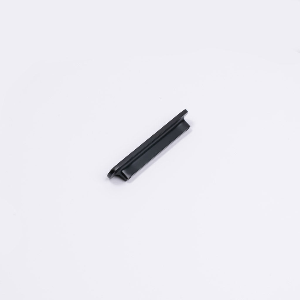 Matt Black Oval Profile Cabinet Pull - Imogen - Manovella