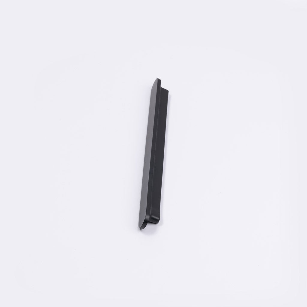 Matt Black Oval Profile Cabinet Pull - Imogen - Manovella