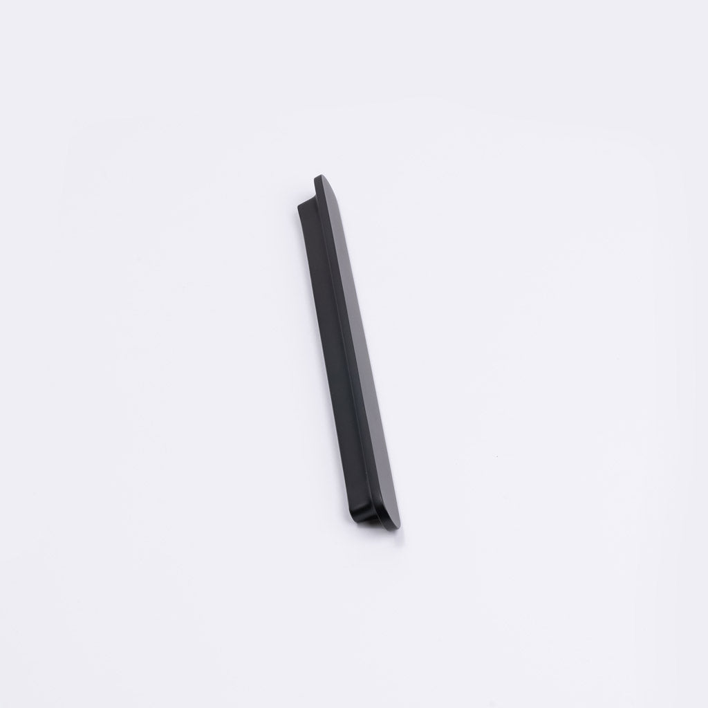 Matt Black Oval Profile Cabinet Pull - Imogen - Manovella