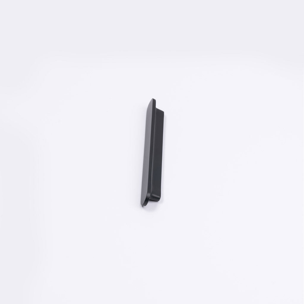 Matt Black Oval Profile Cabinet Pull - Imogen - Manovella