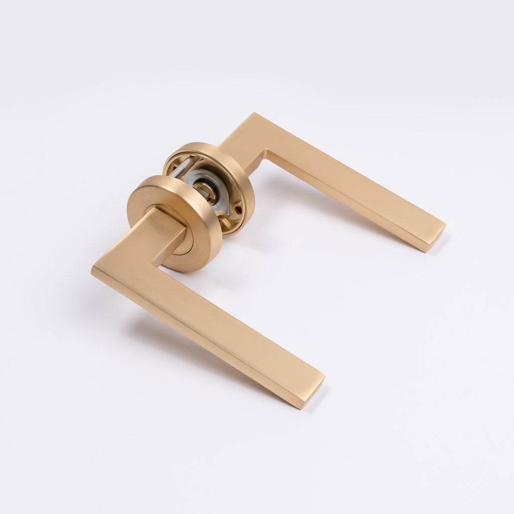 Satin Brass Passage Door Handle - Hamilton - Manovella