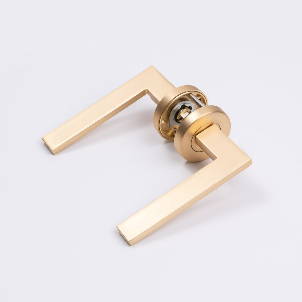 Satin Brass Passage Door Handle - Hamilton - Manovella