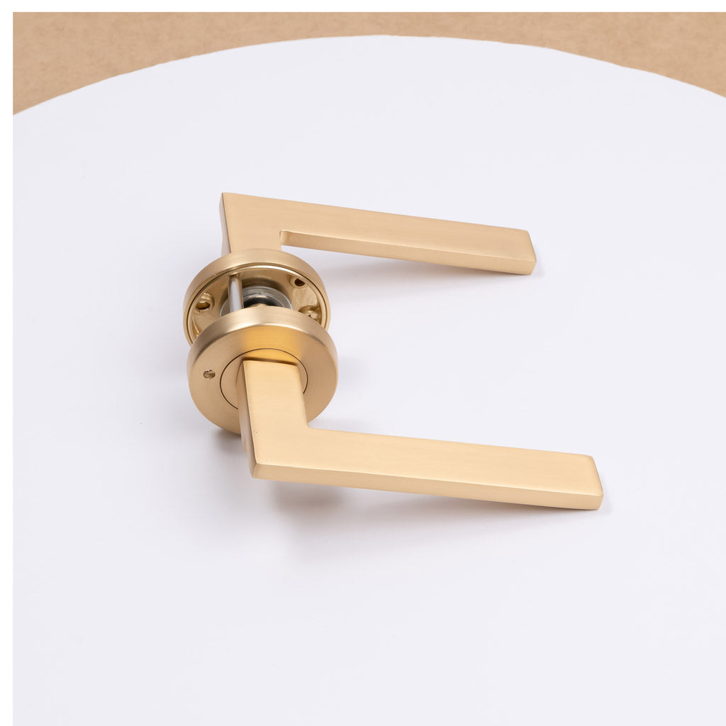 Satin Brass Privacy Door Handle - Hamilton - Manovella