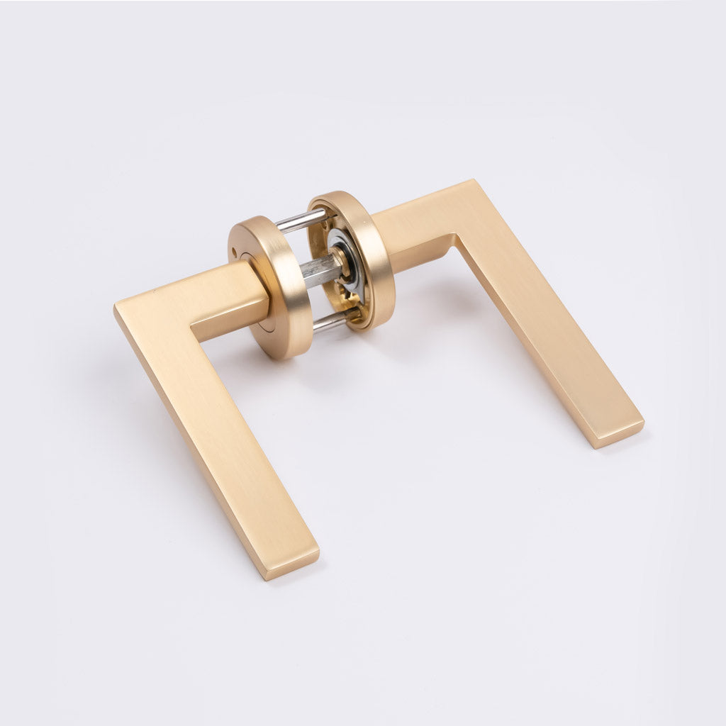 Satin Brass Privacy Door Handle - Hamilton - Manovella