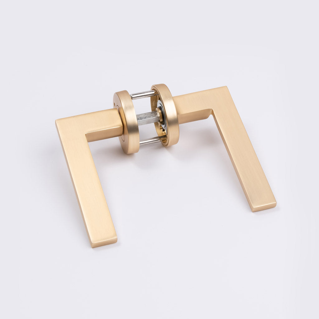 Satin Brass Privacy Door Handle - Hamilton - Manovella