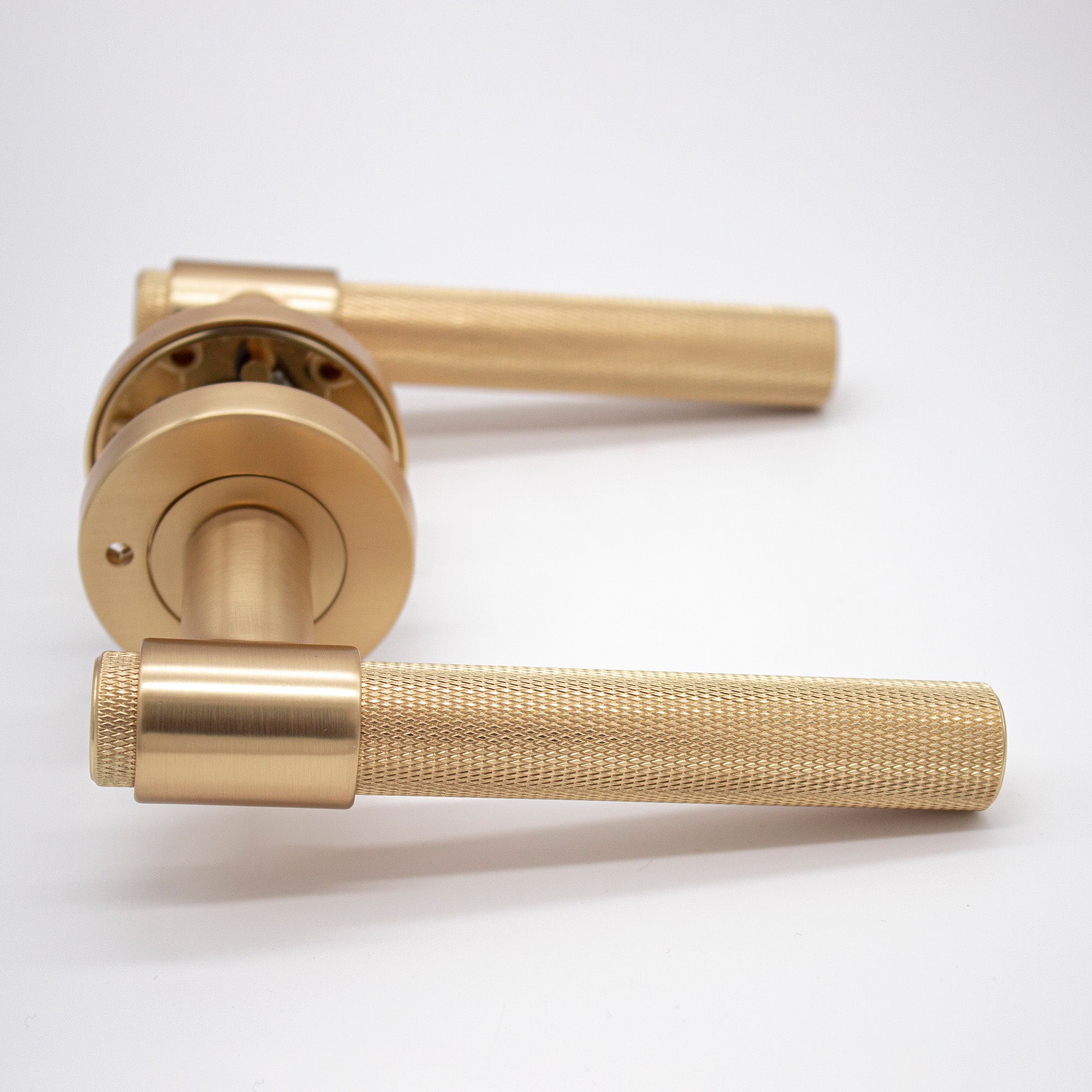 Satin Brass Knurled Privacy Door Handle - Rosedale - Manovella