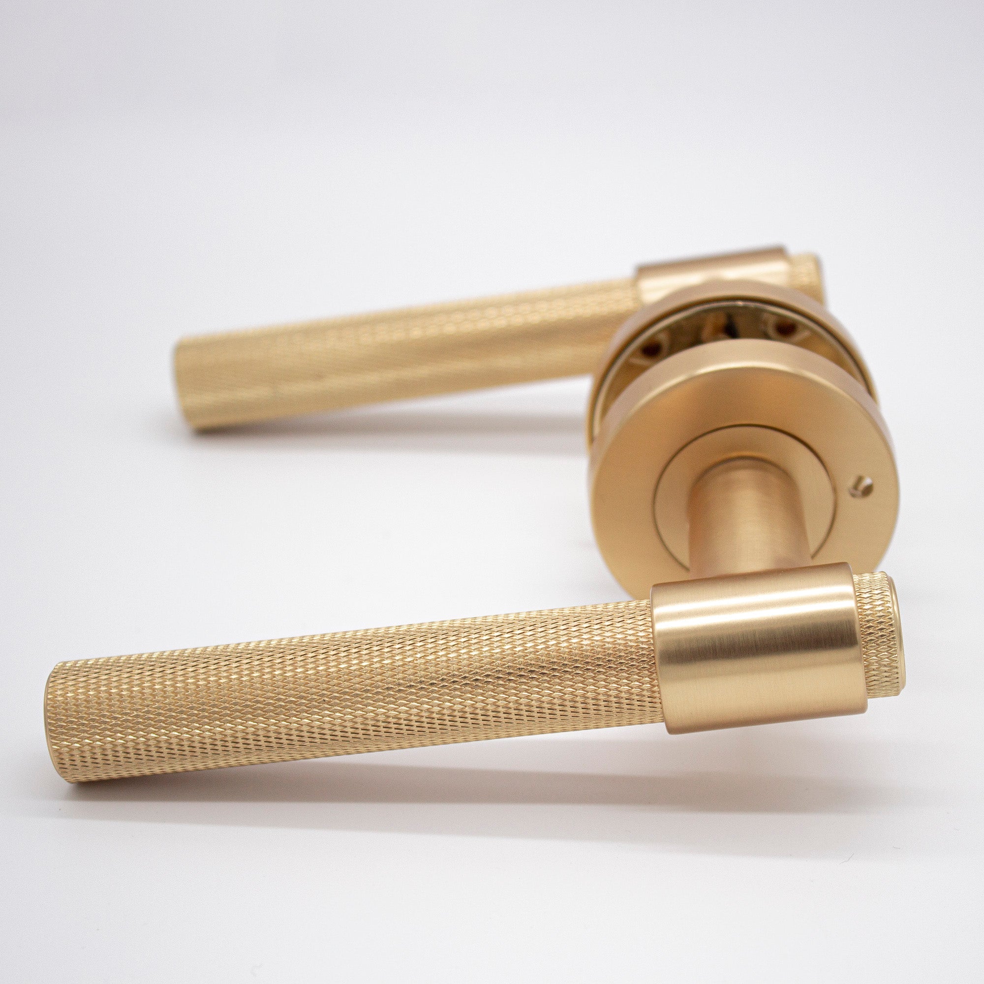 Satin Brass Knurled Privacy Door Handle - Rosedale - Manovella