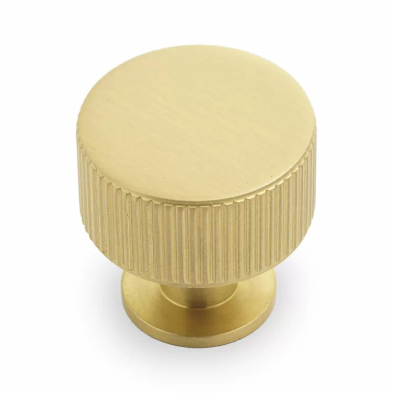 Romano Knob By Castella