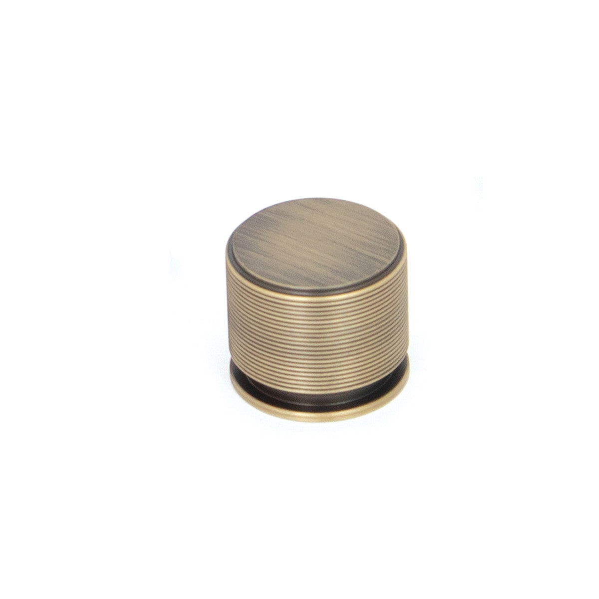 Momo Sussex Solid Brass Knob