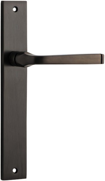 Annecy Lever - Rectangular Backplate - Entry Point - Iver - Signature Brass - Door Levers