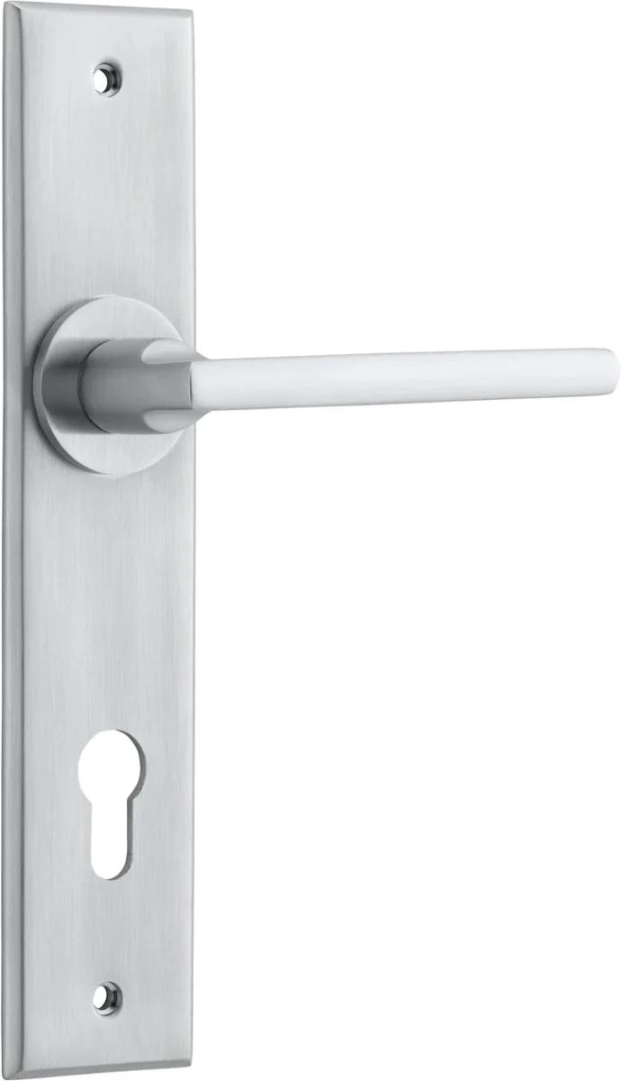 Baltimore Lever - Chamfered Backplate - Entry Point - Iver - Brushed Chrome - Door Levers