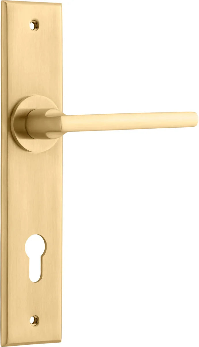 Baltimore Lever - Chamfered Backplate - Entry Point - Iver - Brushed Brass - Door Levers