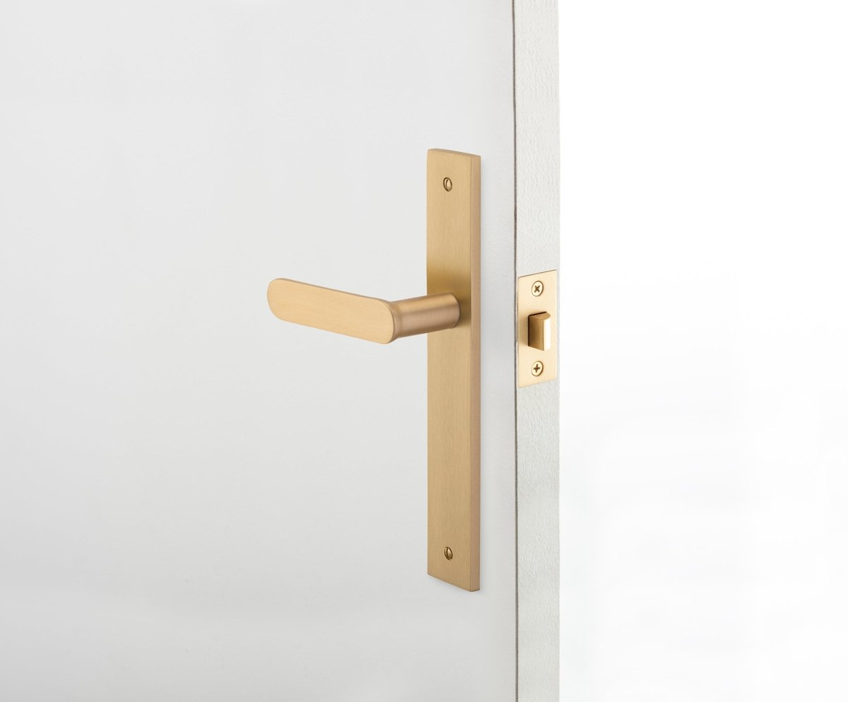 Bronte Lever - Rectangular Backplate - Entry Point - Iver - Brushed Brass - Door Levers