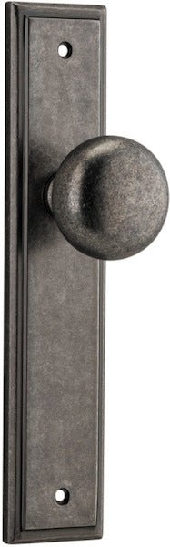 Cambridge Knob - Stepped Backplate - Entry Point - Iver - Distressed Nickel - Door Knobs