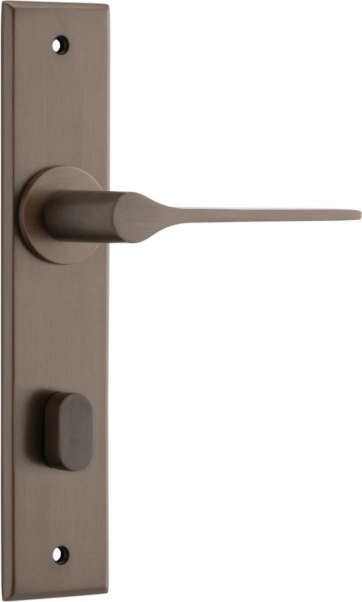 Como Lever - Chamfered Backplate - Entry Point - Iver - Signature Brass - Door Levers