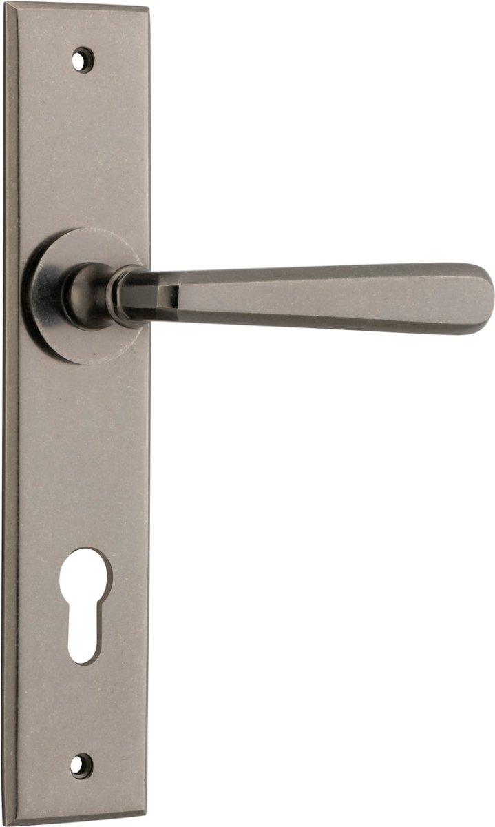 Copenhagen Lever - Chamfered Backplate - Entry Point - Iver - Distressed Nickel - Door Levers