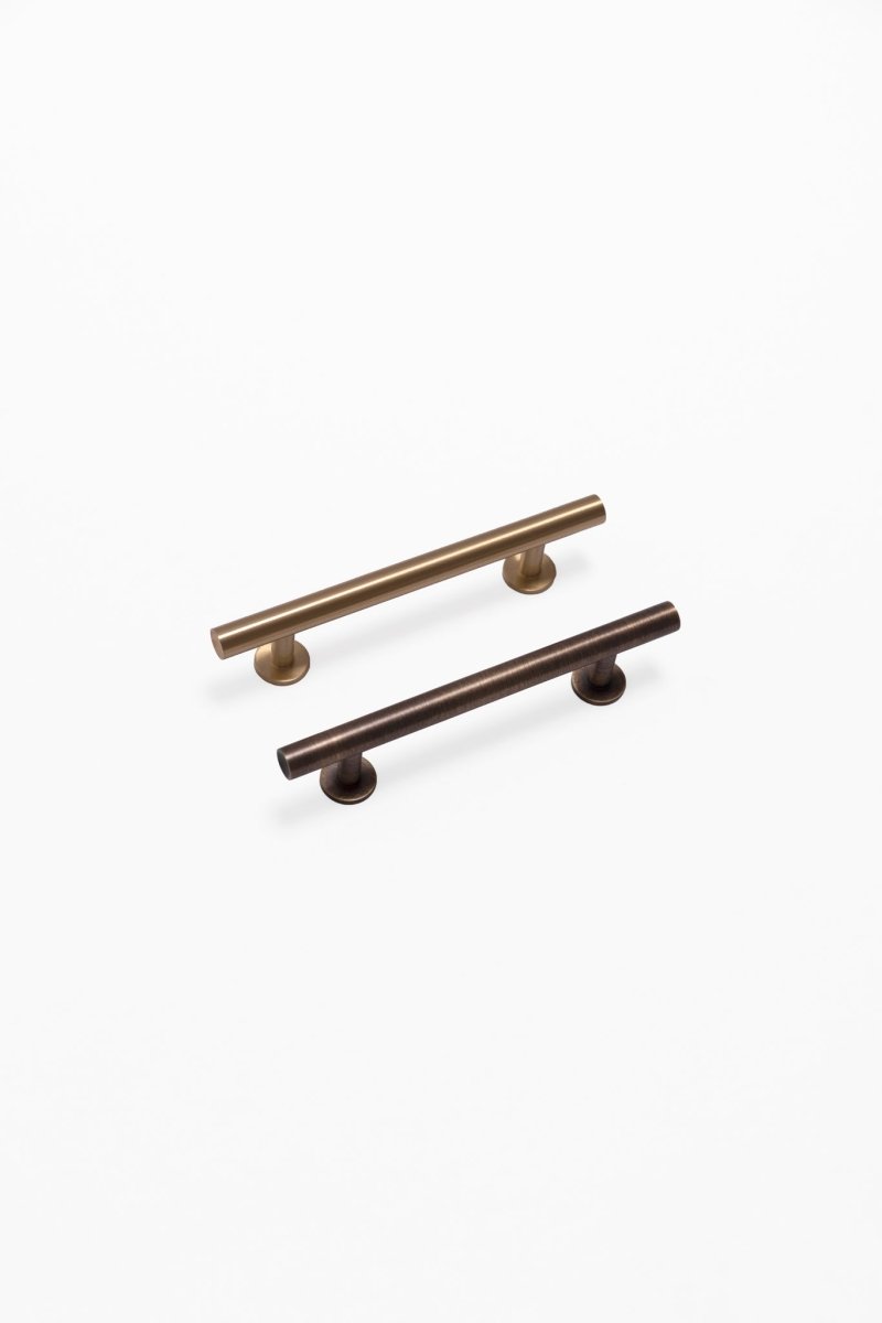 Georgia Brass Cabinetry Handle - Little Swagger - Entry - Point - Georgia - AB - 96 - Little Swagger