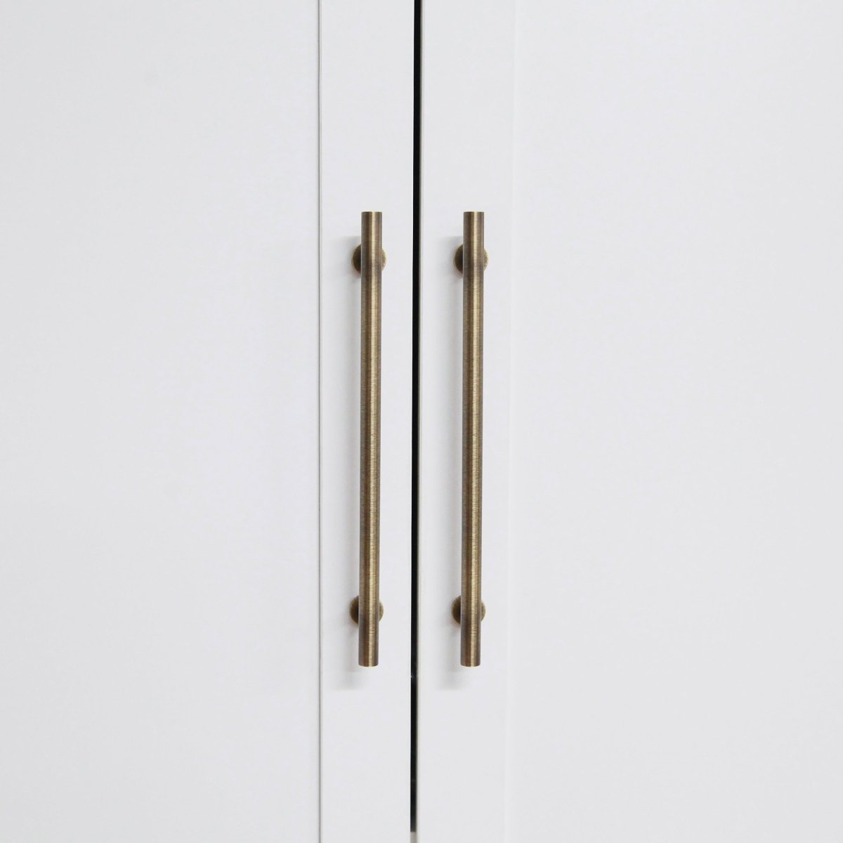 Georgia Brass Cabinetry Handle - Little Swagger - Entry - Point - Georgia - SB - 96 - Little Swagger