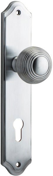 Guildford Knob - Shouldered Backplate - Entry Point - Iver - Brushed Chrome - Door Knobs