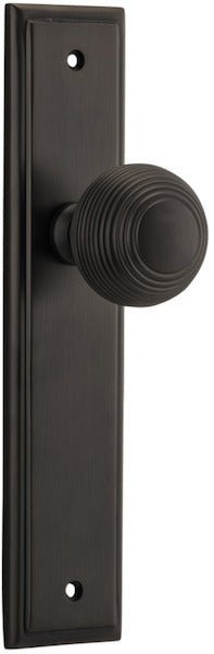 Guildford Knob - Stepped Backplate - Entry - Point - 10842 - Iver