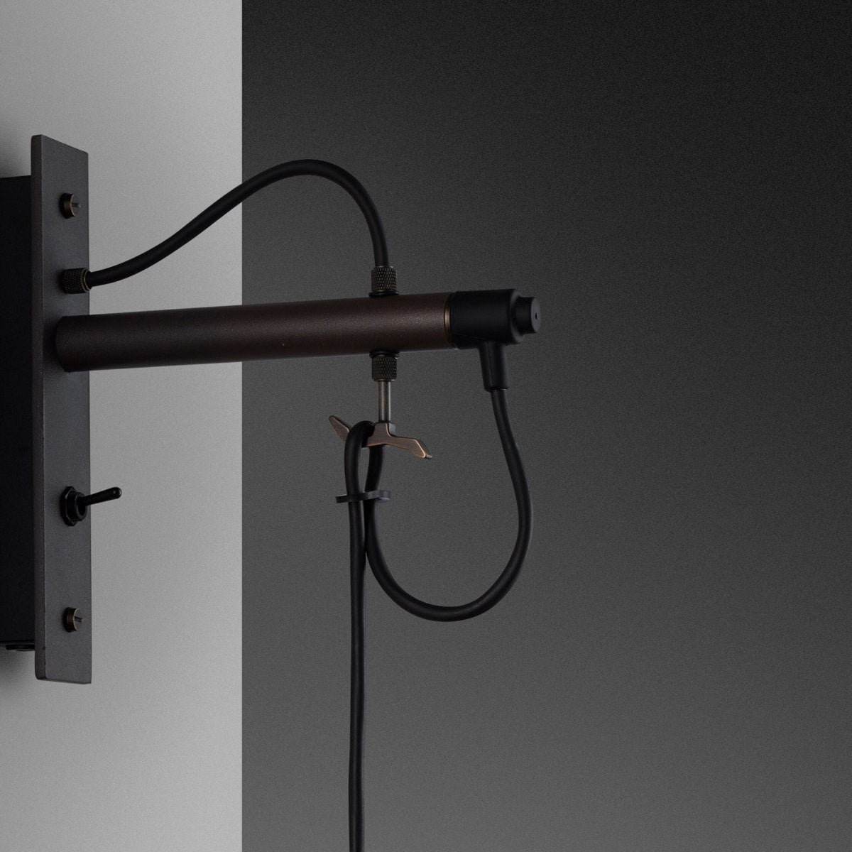 HOOKED WALL LIGHT / NUDE / GRAPHITE / Buster + Punch - Entry - Point - RHW - 23331 - Buster + Punch