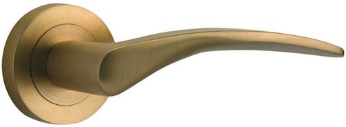 Oxford Lever - Round Rose - Entry Point - Iver - Brushed Brass - Door Levers