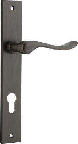 Stirling Lever - Rectangular Backplate - Entry Point - Iver - Signature Brass - Door Levers